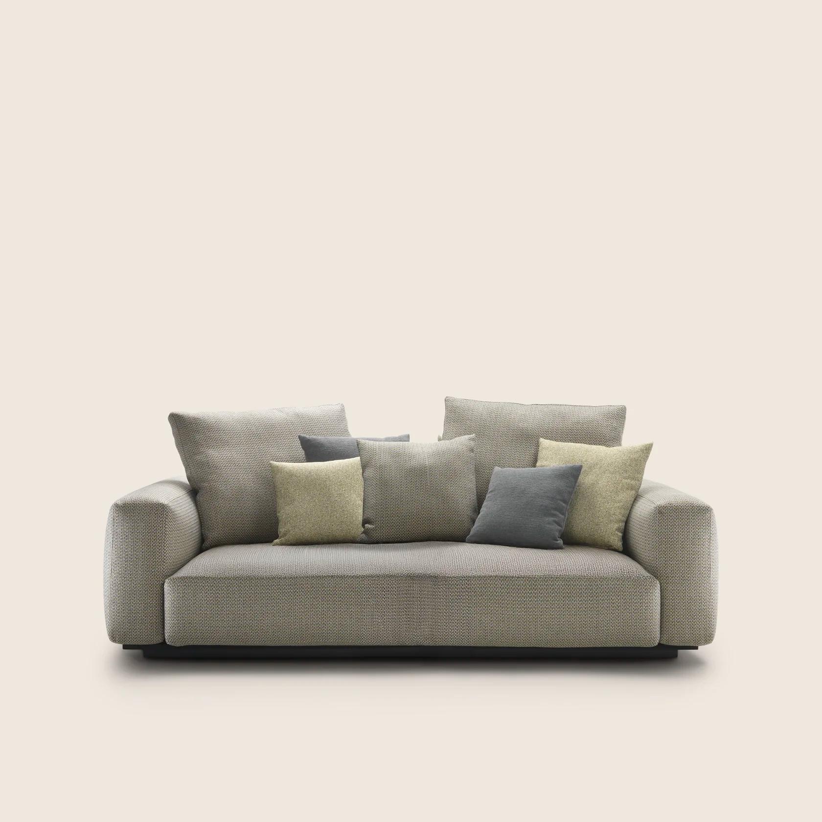 0269A6_GRANDEMARE OUTDOOR_STANDALONE_01.png